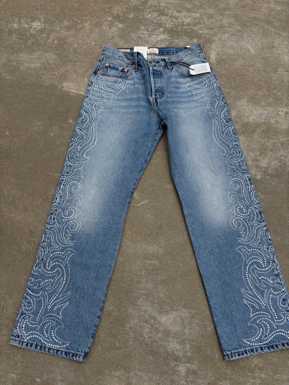 NWT Levi’s x Beyonce 501 90s’ Jeans in Western Crystal - Dark Wash